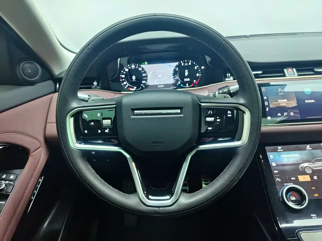 Range Rover Evoque 2022 facelift Evoque L 249PS R-Dynamic Deluxe Edition купить на сайте DeffCars