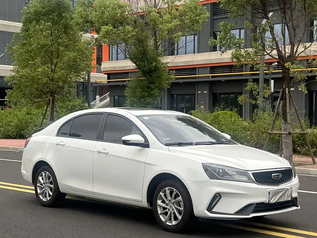 Emgrand 2021 UP 1.5L CVT luxury model купить на сайте DeffCars