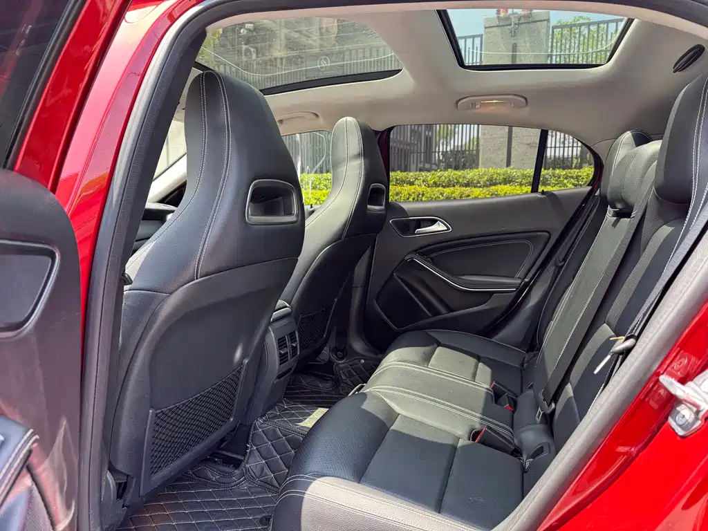 Mercedes-Benz GLA 2019 GLA 200 Dynamic купить на сайте DeffCars