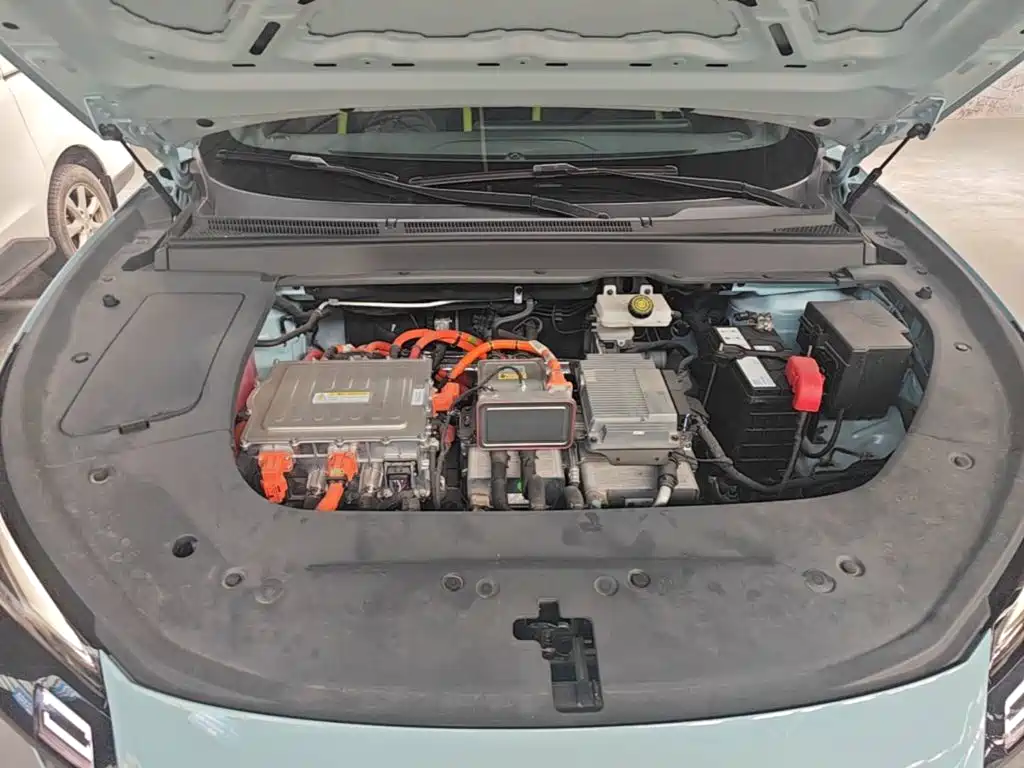 Forthing Thunder 2023 Model 630 Ultra купить на сайте DeffCars