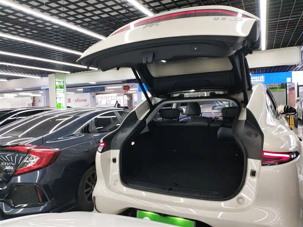 Zhiji LS6 2025 long-range Smart Lizard version купить на сайте DeffCars