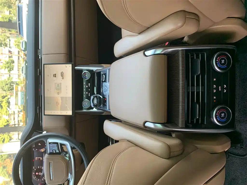 Range Rover 2023 3.0 L6 360PS Grand Edition купить на сайте DeffCars