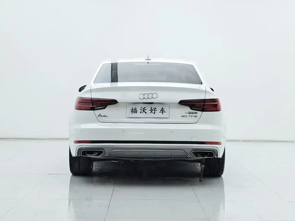 Audi A4L 2019 40 TFSI Fashion Type National V купить на сайте DeffCars