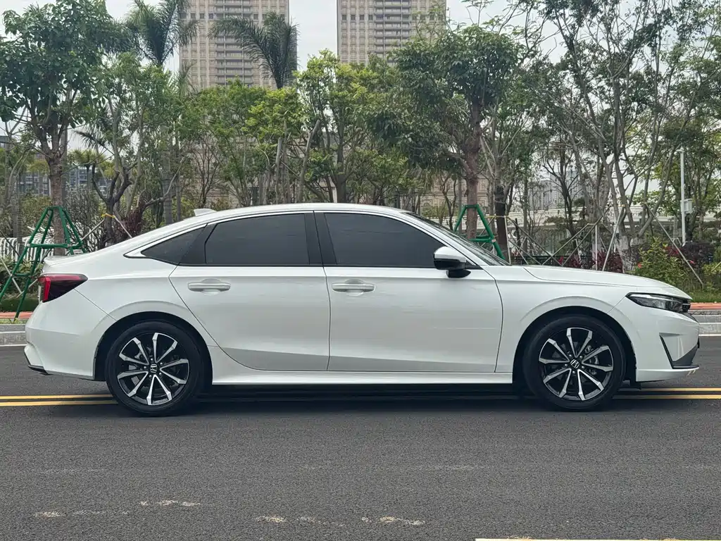Stylish 2025 240TURBO CVT Technology Edition купить на сайте DeffCars