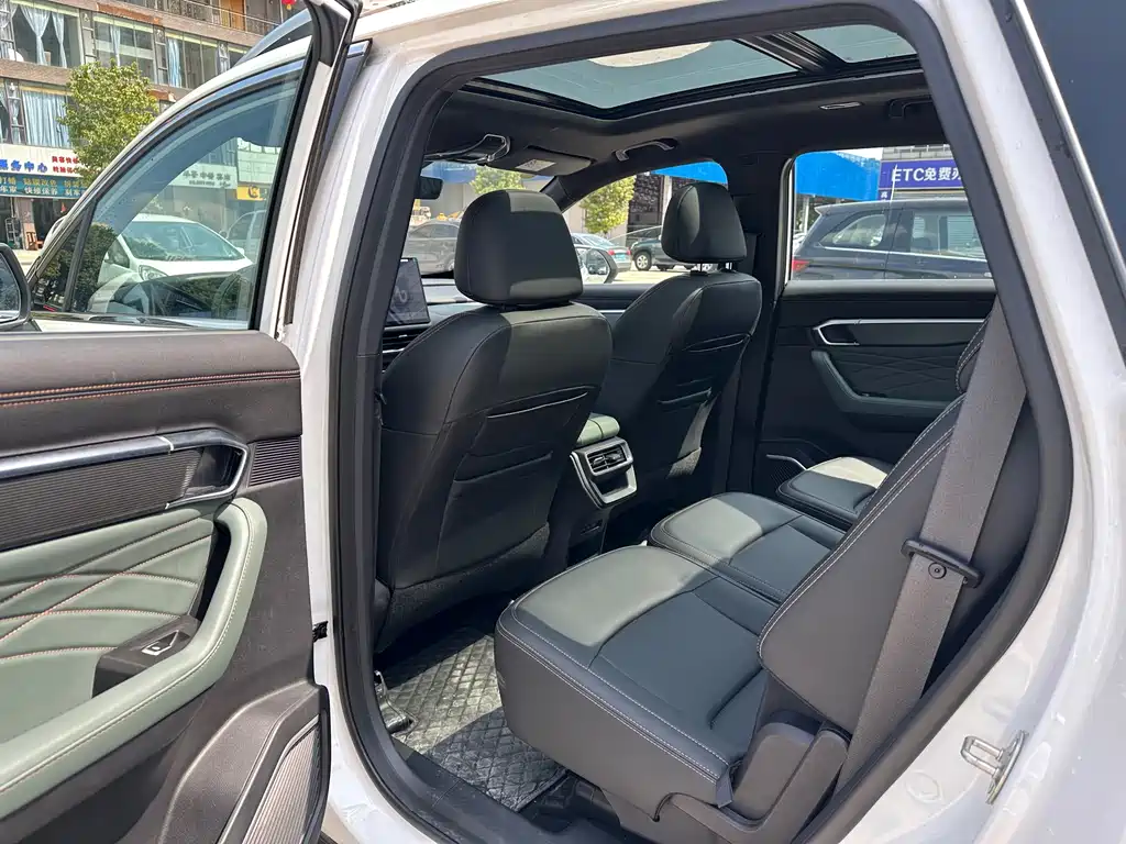 Haoyue L 2024 2.0T DCT premium model купить на сайте DeffCars