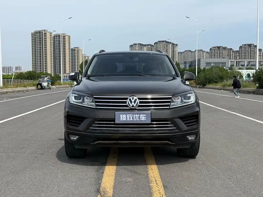 Touareg 2016 3.0TSI standard model купить на сайте DeffCars