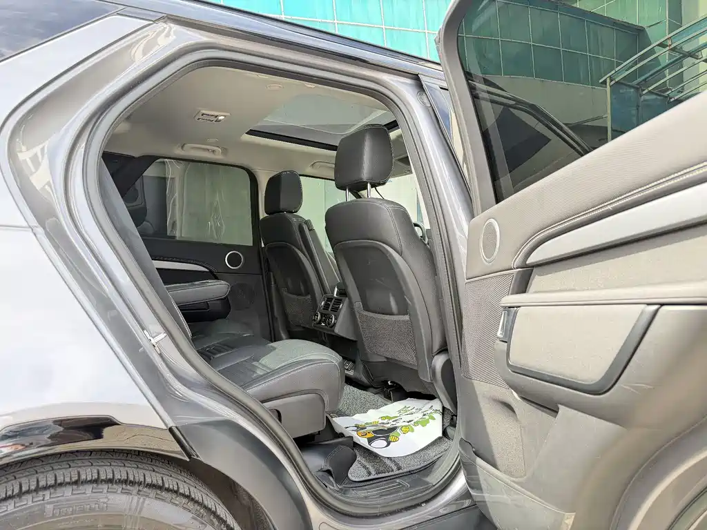 Discover the 2023 facelift 360PS R-Dynamic SE купить на сайте DeffCars