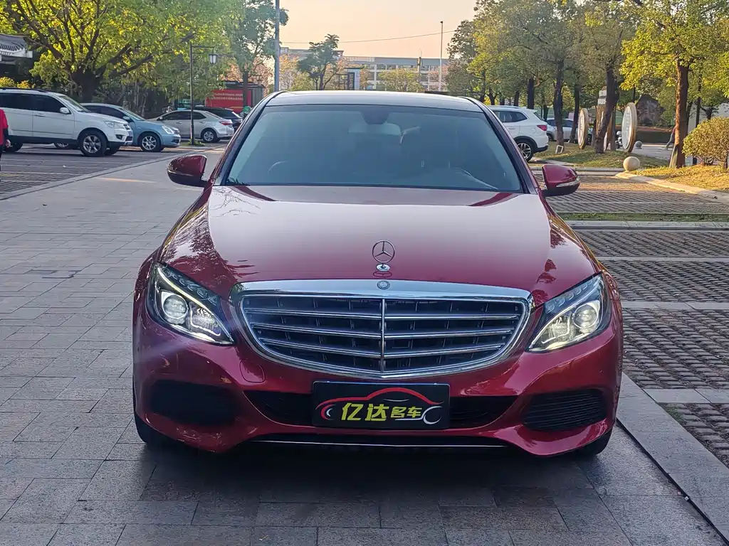 Mercedes-Benz C-Class 2015 C 200 L купить на сайте DeffCars