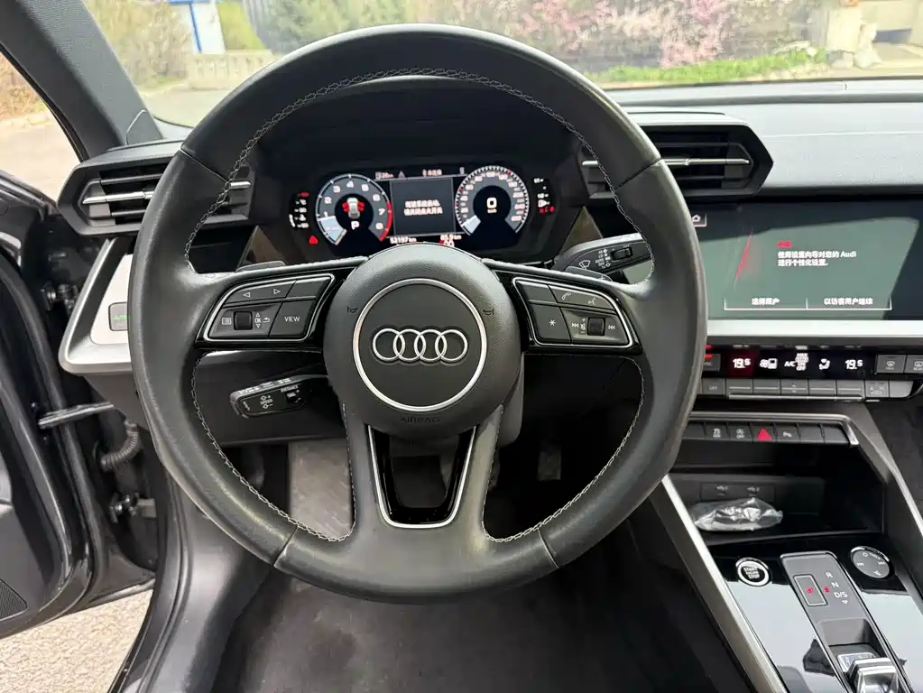 Audi A3 2023 Sportback 35 TFSI stylish and sporty купить на сайте DeffCars