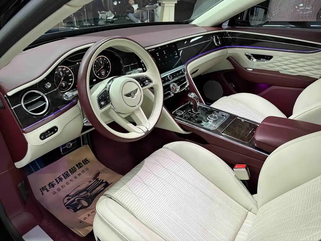 Flying Spur 2022 4.0T V8 Standard Edition купить на сайте DeffCars