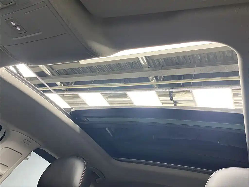 Tiguan X 2023 facelift 330TSI two-wheel drive flagship version купить на сайте DeffCars