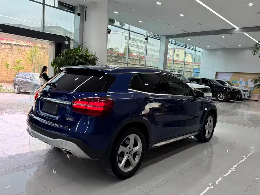 Mercedes-Benz GLA 2018 GLA 200 Dynamic купить на сайте DeffCars
