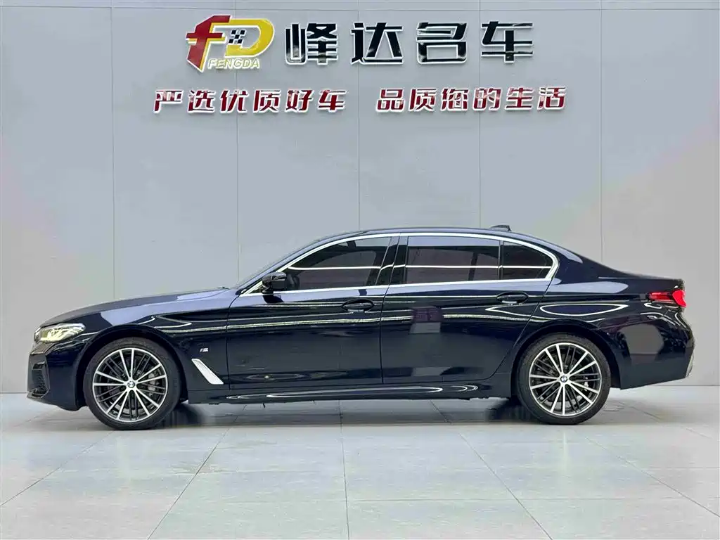 BMW 5 Series 2021 530Li Leading M Sports Package купить на сайте DeffCars