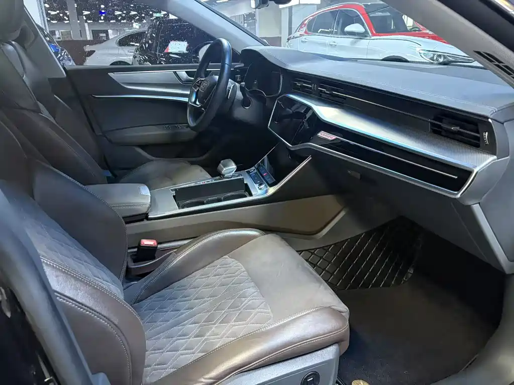 Audi A7L 2022 45 TFSI quattro S-line long-distance obsidian suit купить на сайте DeffCars