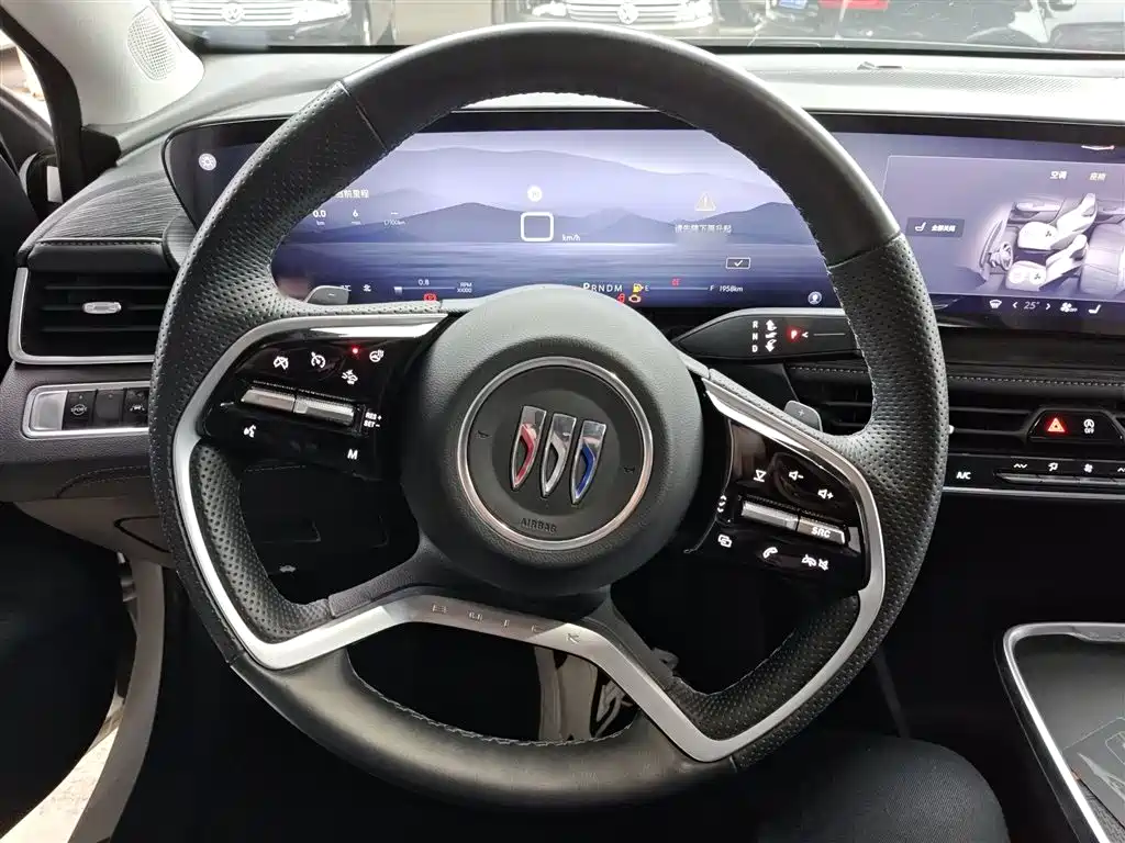 LaCrosse 2023 28T Yuezun Edition купить на сайте DeffCars