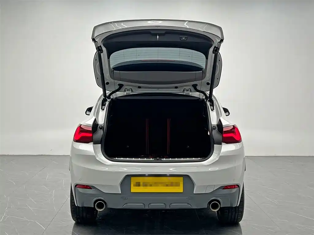 BMW X2 2023 sDrive25i M Off-Road Package купить на сайте DeffCars