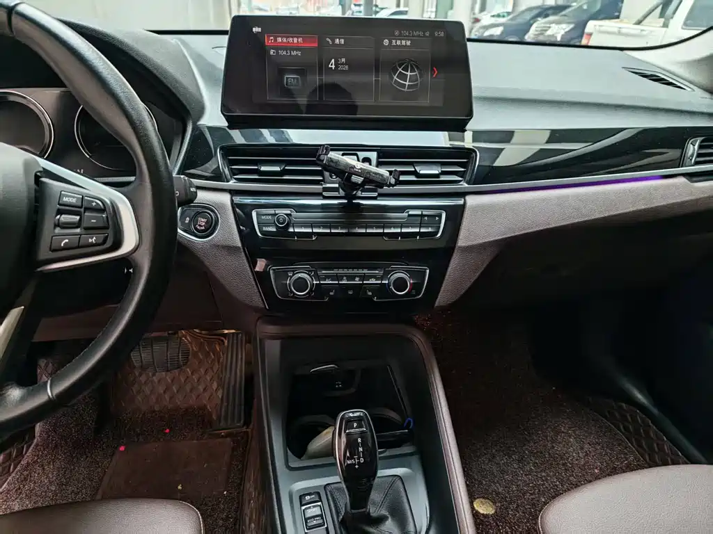 BMW X1 2022 sDrive20Li Fashion Model купить на сайте DeffCars