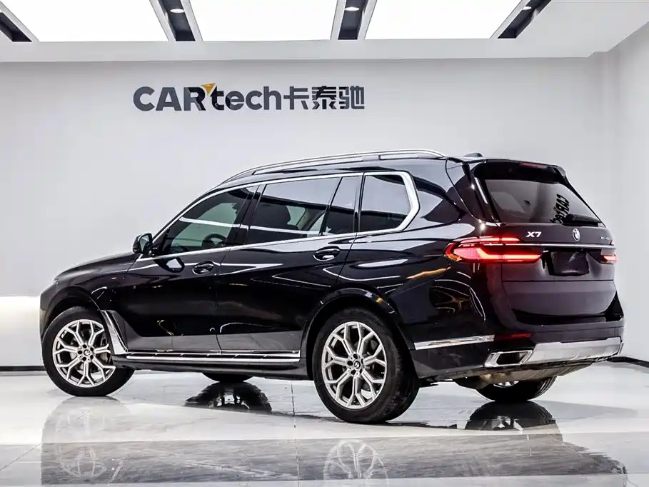 BMW X7 2023 xDrive40i Leading Luxury Package купить на сайте DeffCars