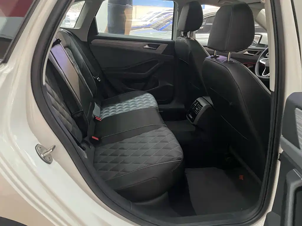 Sagitar 2024 300TSI DSG Super Edition купить на сайте DeffCars