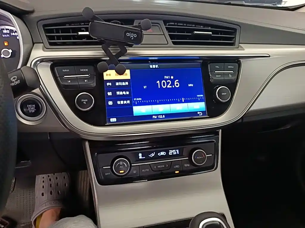 Emgrand GL 2017 1.3T Manual Elite купить на сайте DeffCars