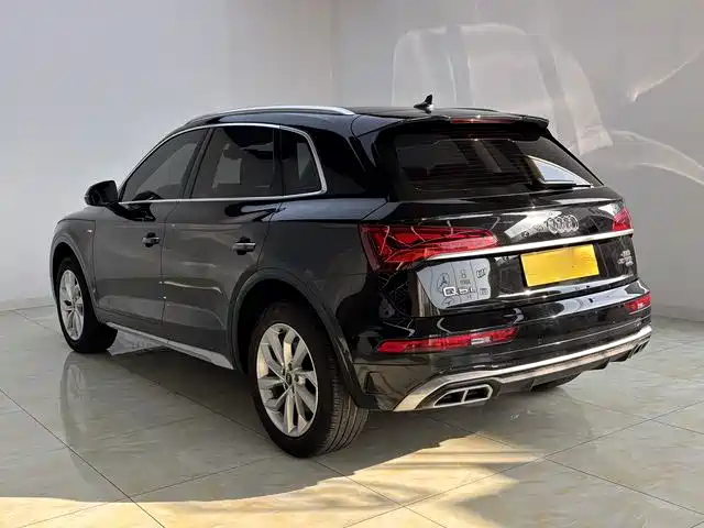 Audi Q5L 2021 40 TFSI luxury and dynamic model купить на сайте DeffCars