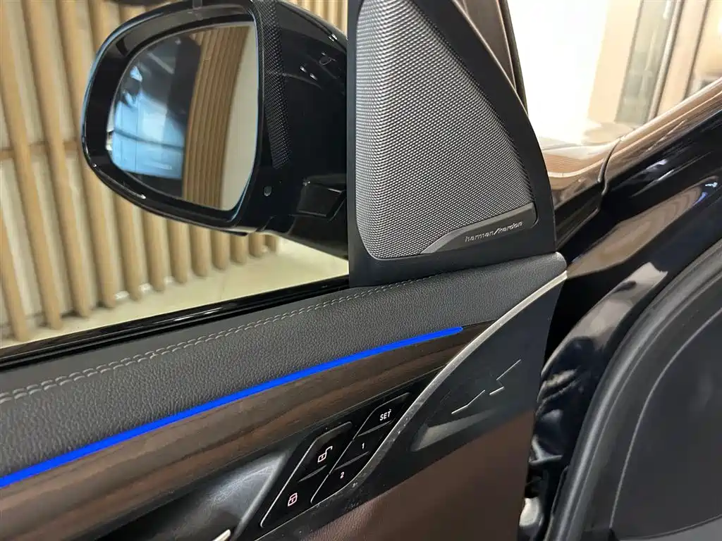 BMW X3 2021 facelift xDrive28i M sports package купить на сайте DeffCars