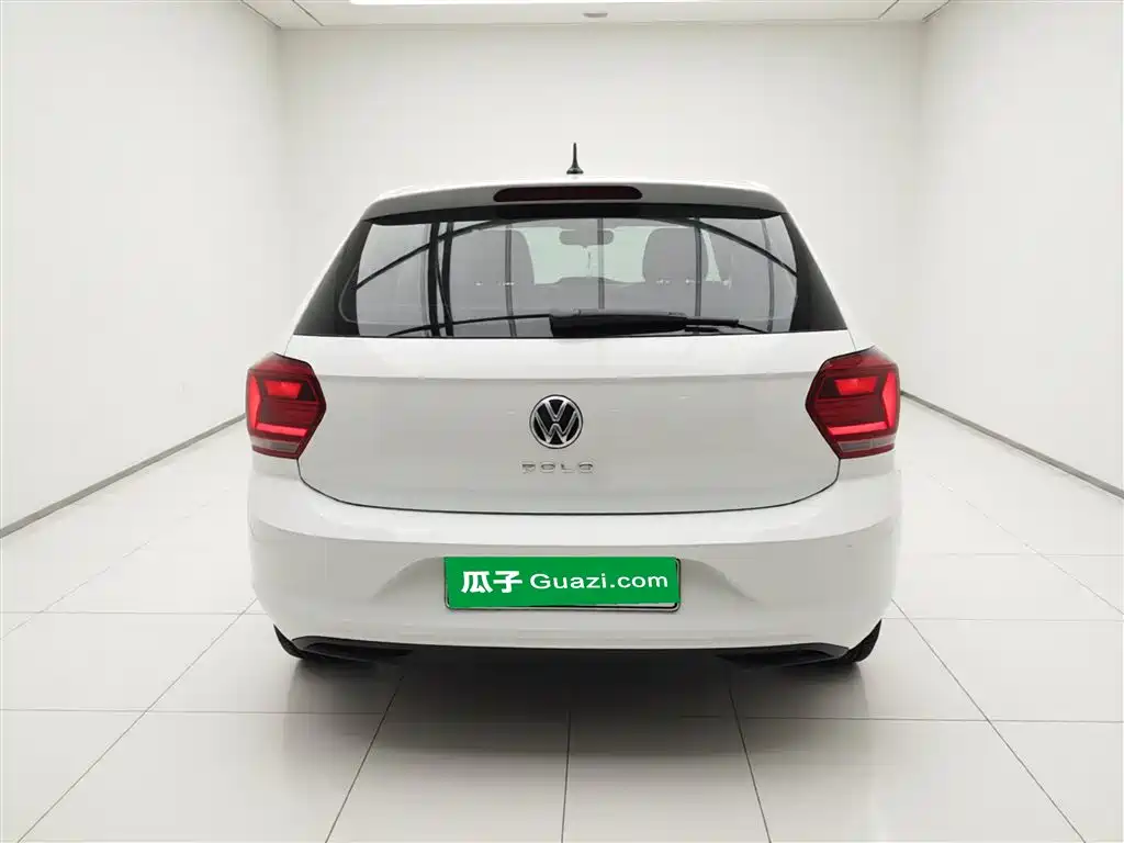 Polo 2023 facelift Plus 1.5L automatic indulgence version купить на сайте DeffCars