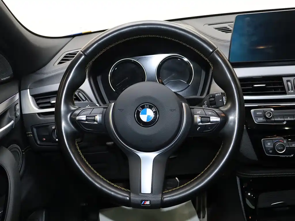 BMW X2 2023 sDrive 25i Sunlight Edition купить на сайте DeffCars