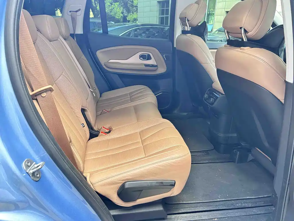 NIO ES8 2018 model 355KM baseline version seven-seater version купить на сайте DeffCars