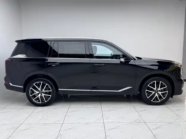 Trumpchi GS8 2022 Pilot Series 2.0TGDI 2WD Luxury Connected Edition (seven seats) купить на сайте DeffCars
