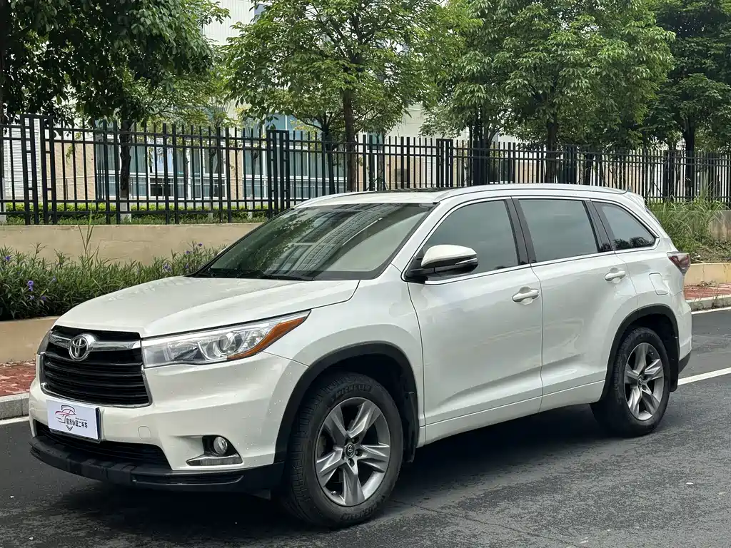 Highlander 2015 2.0T two-wheel drive luxury version 7 seats купить на сайте DeffCars