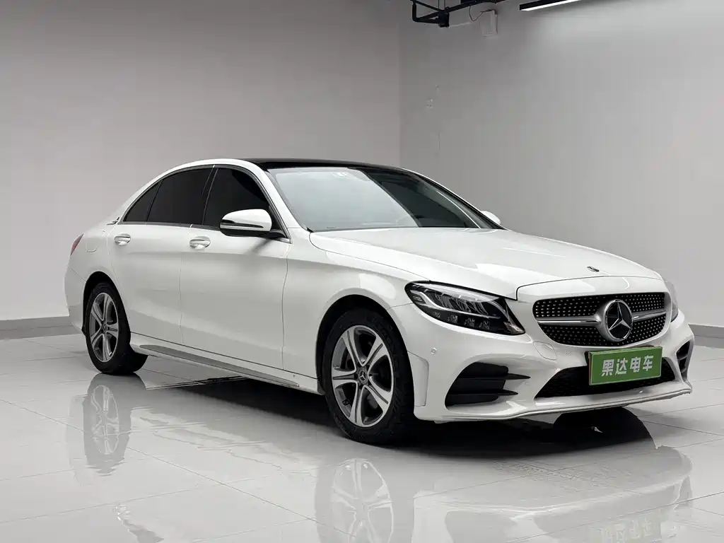 Mercedes-Benz C-Class 2020 facelift C 260 L sports version купить на сайте DeffCars