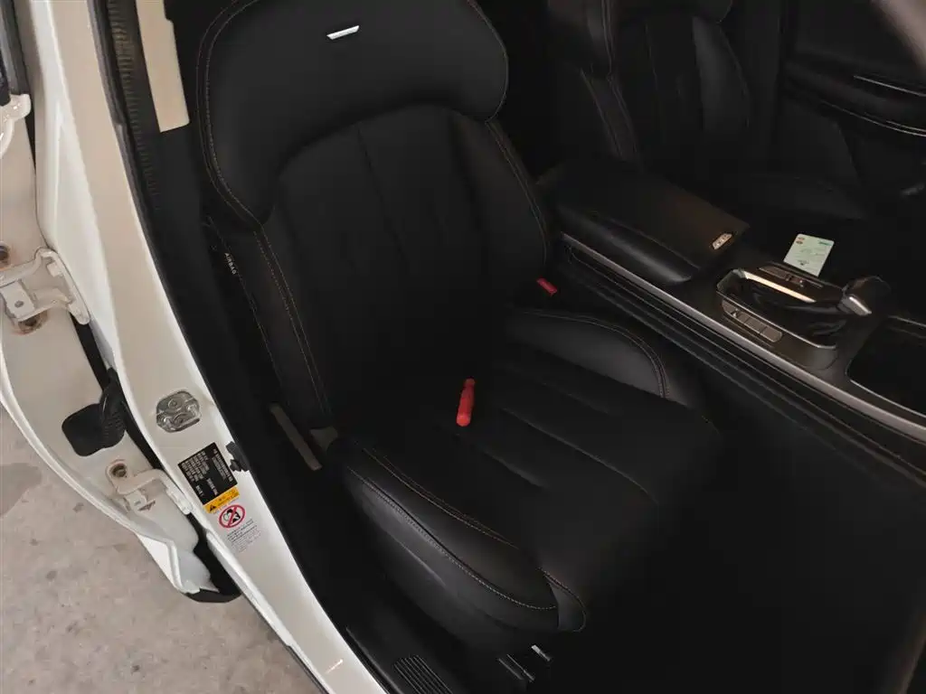 Changan Auchan X7 2020 1.5T automatic exclusive model купить на сайте DeffCars