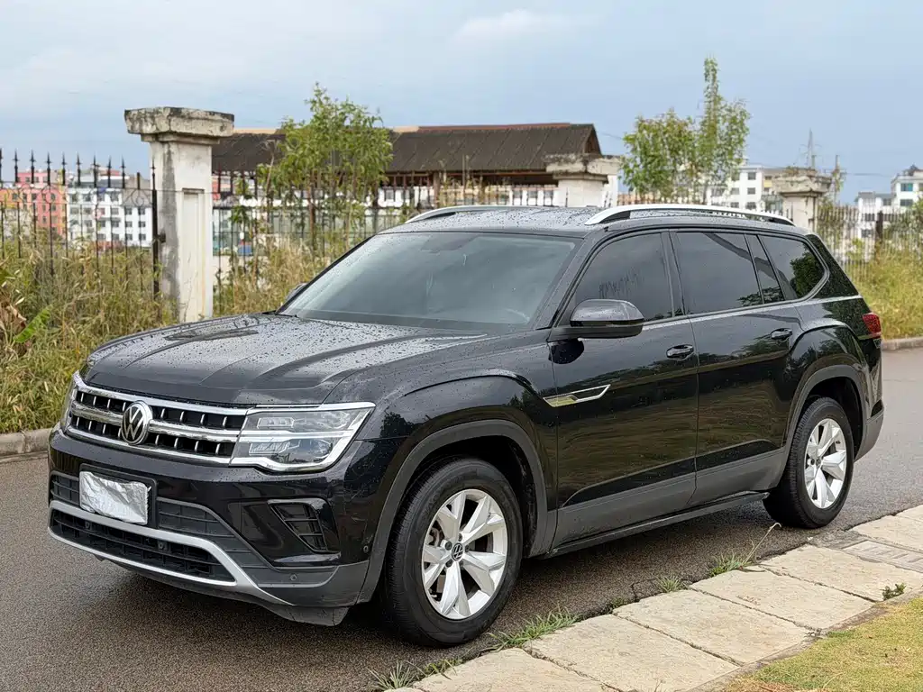 Touron 2022 380TSI four-wheel drive luxury version купить на сайте DeffCars