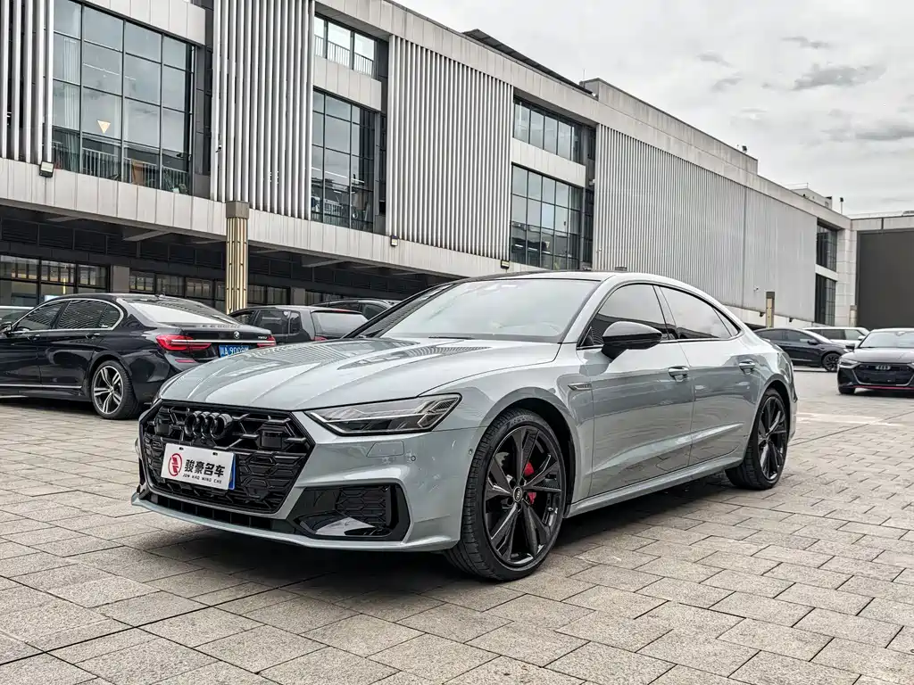 Audi A7L 2024 45 TFSI quattro RS package racing version купить на сайте DeffCars