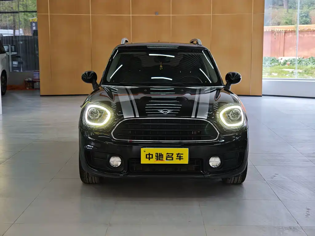 MINI COUNTRYMAN 2018 1.5T COOPER ALL4 Classic купить на сайте DeffCars