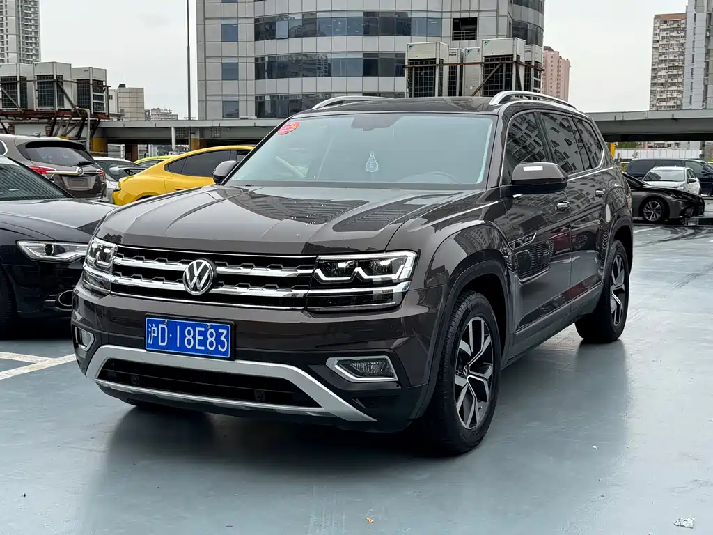 Touron 2020 380TSI four-wheel drive luxury version National VI купить на сайте DeffCars