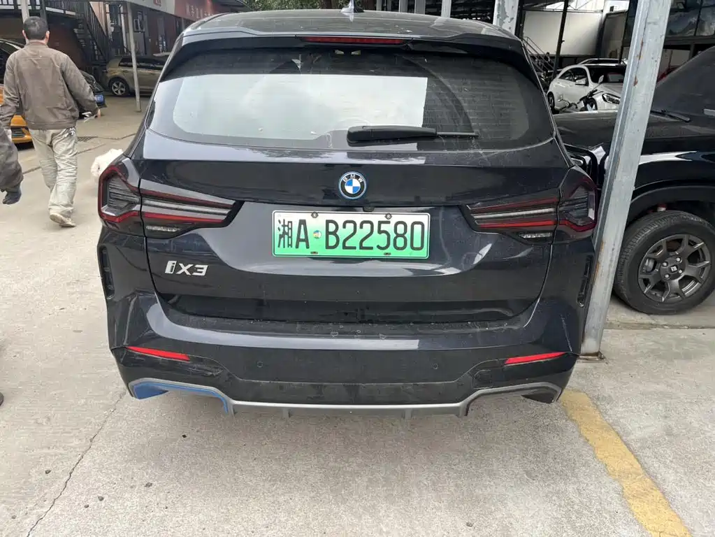 BMW iX3 2021 innovative model купить на сайте DeffCars