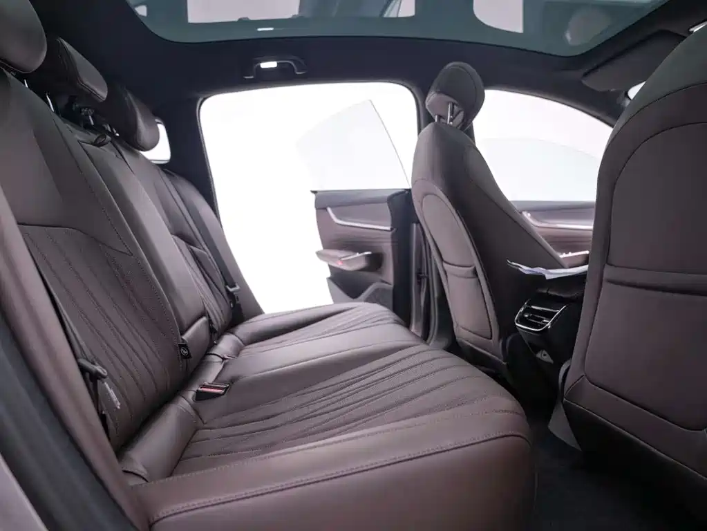 Changan Qiyuan A07 2025 Blue Whale extended range version 230 premium type купить на сайте DeffCars