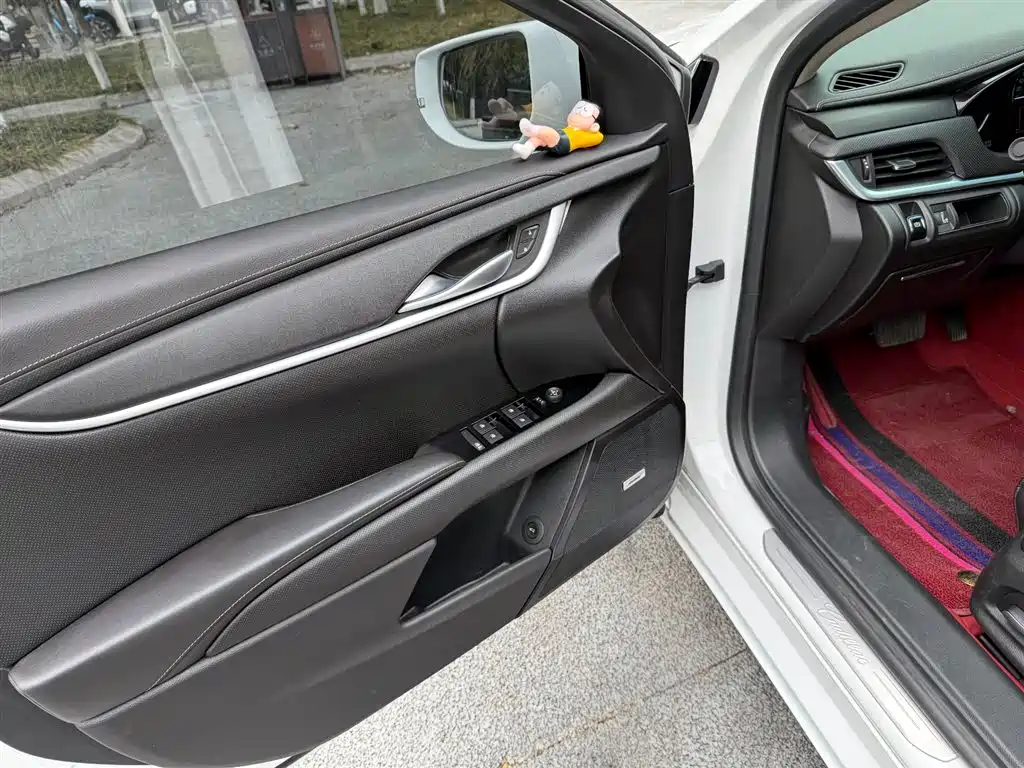 Cadillac XTS 2018 28T Elite купить на сайте DeffCars