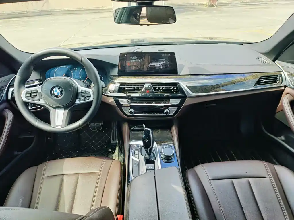 BMW 5 Series 2019 facelift 525Li M Sports Package купить на сайте DeffCars