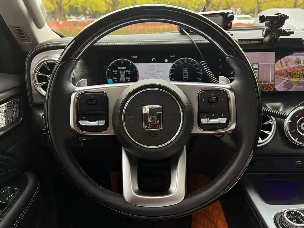 Tank 300 2021 Off-Road Version 2.0T Conqueror купить на сайте DeffCars