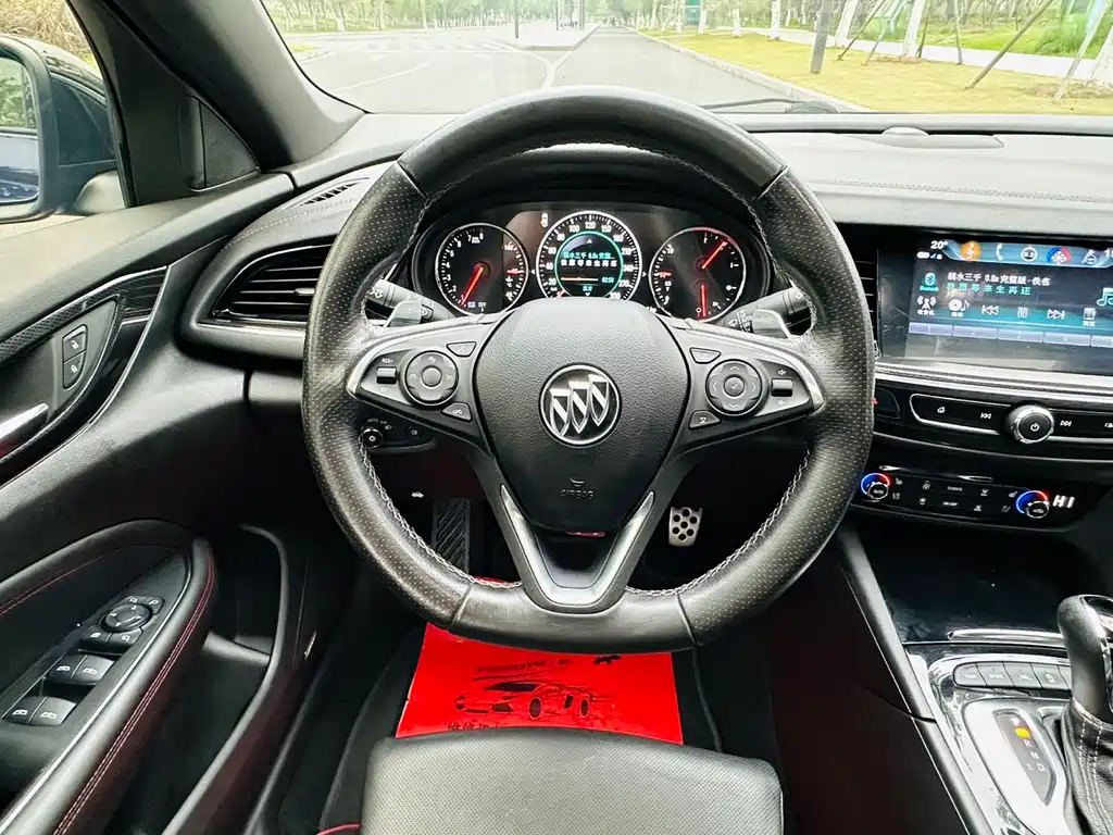 Regal 2019 GS 28T Premium Type National VI купить на сайте DeffCars