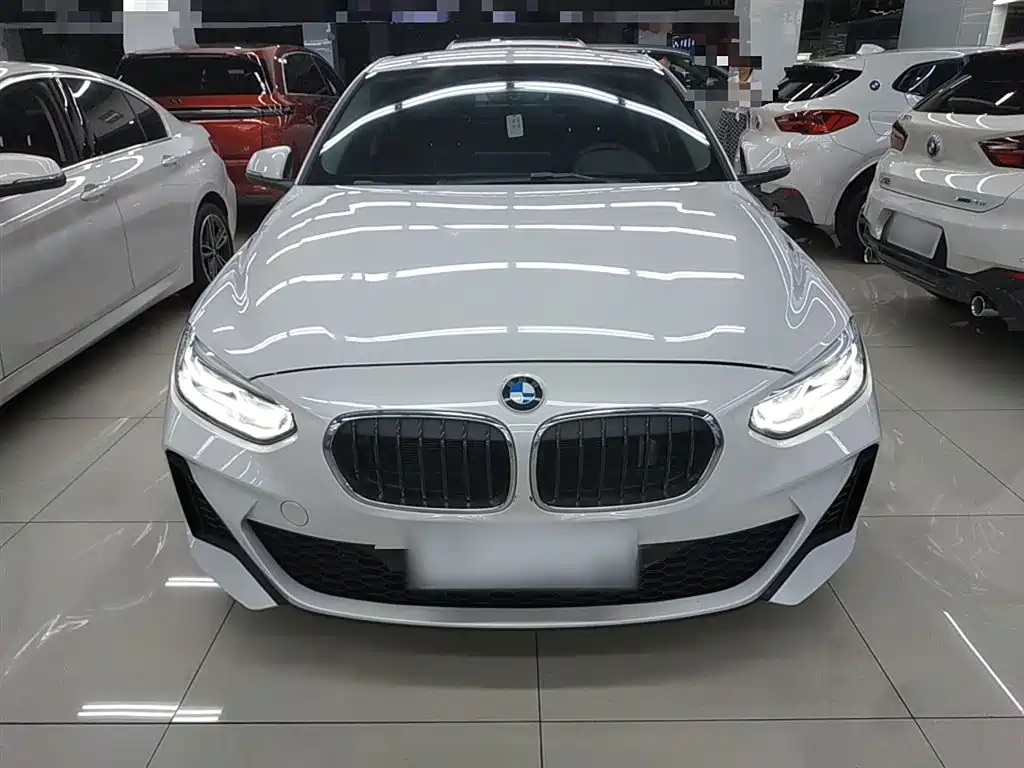 BMW 1 Series 2022 120i M Sports Edition купить на сайте DeffCars