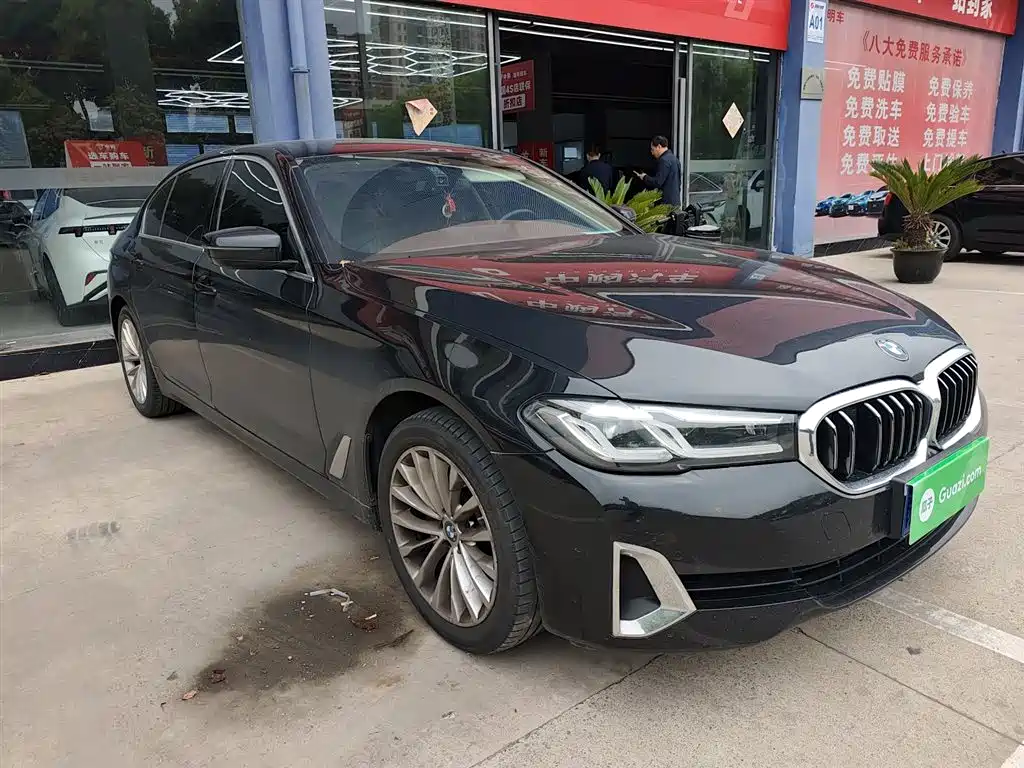 BMW 5 Series 2021 525Li Luxury Package купить на сайте DeffCars