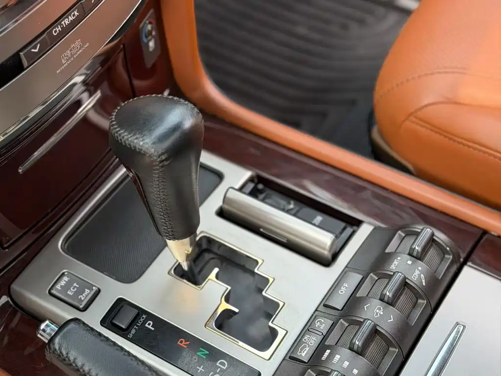 Lexus LX 2013 Model 570 купить на сайте DeffCars