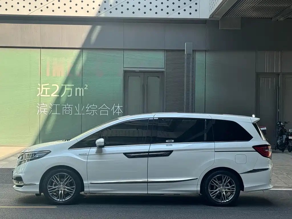 Alison 2019 2.0L Hybrid Deluxe Edition купить на сайте DeffCars