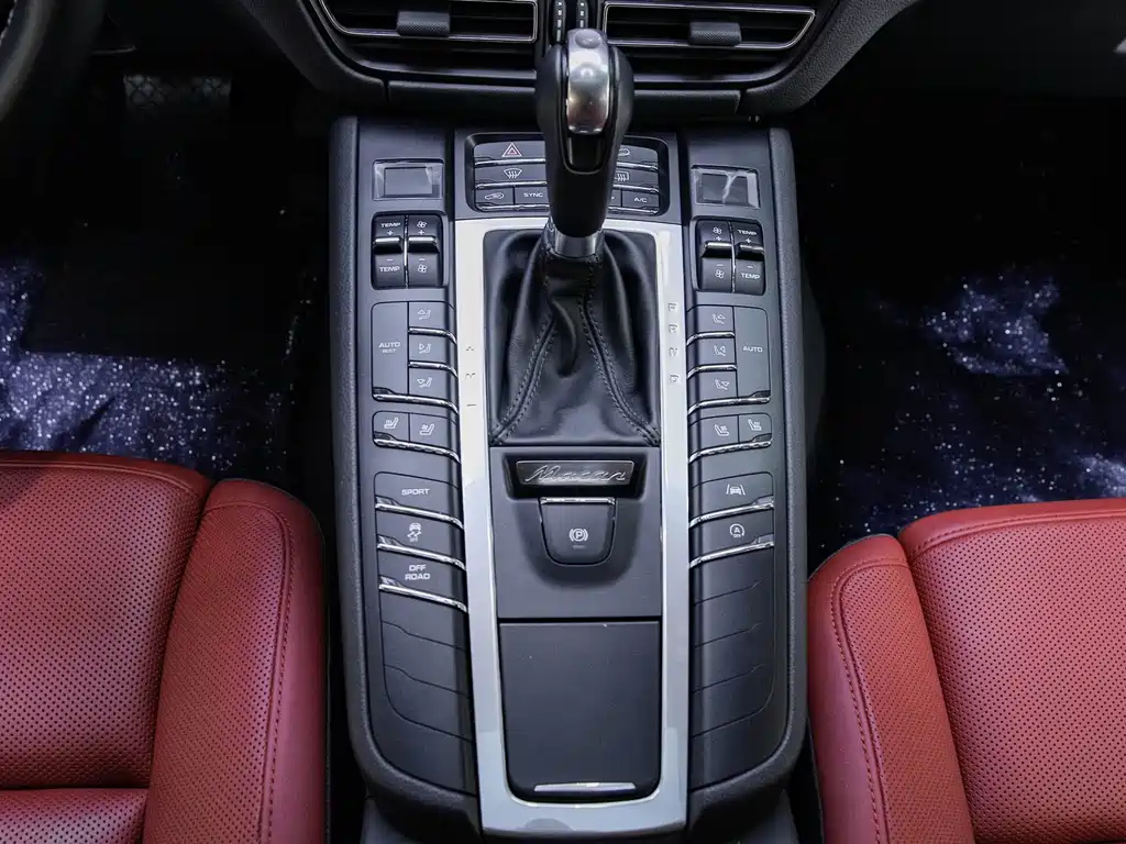 Macan 2021 Macan 2.0T купить на сайте DeffCars