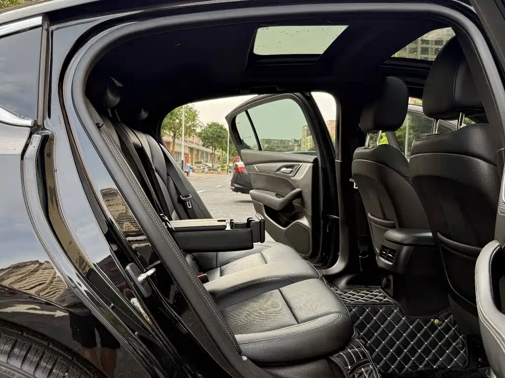 Cadillac CT5 2022 28T luxury model купить на сайте DeffCars