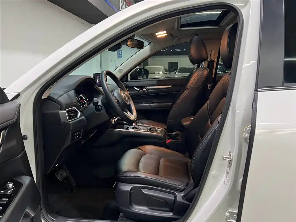 Mazda CX-5 2024 2.0L automatic two-wheel drive Zhishang Pro купить на сайте DeffCars